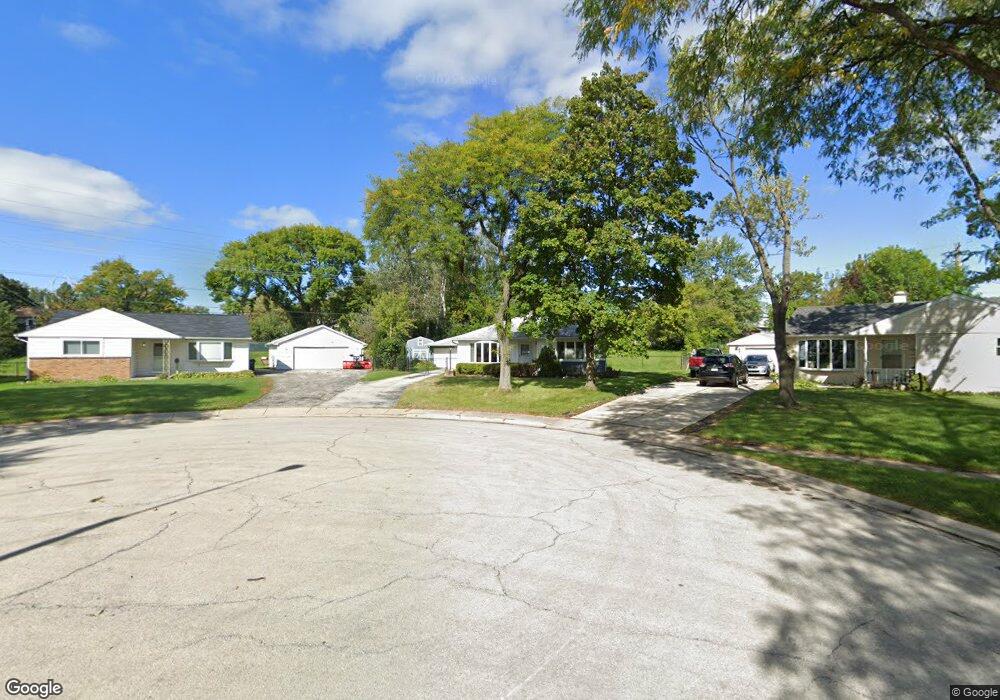 3514 Thrush Ln, Rolling Meadows, IL 60008 - photo 1