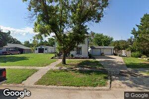 809 E 7th St, Kinsley, KS 67547