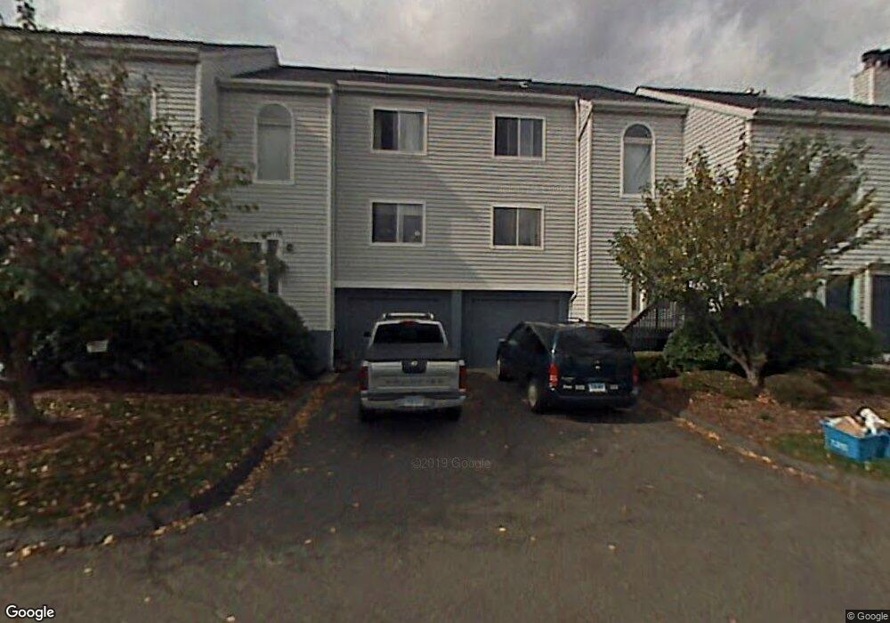 51 Woodbridge Ln, Cromwell, CT 06416 - photo 1