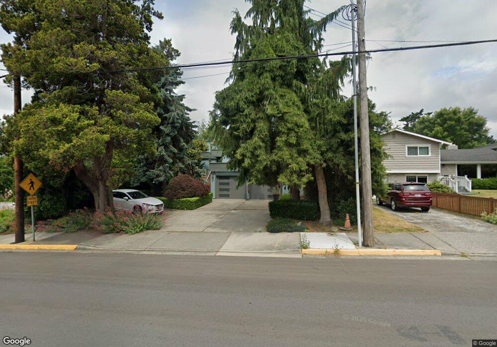 831 Main St, Edmonds, WA 98020 - photo 1