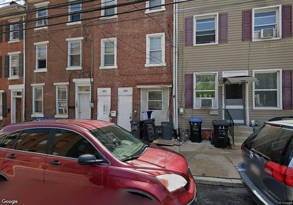 238 E Penn St, Norristown, PA 19401 - photo 1