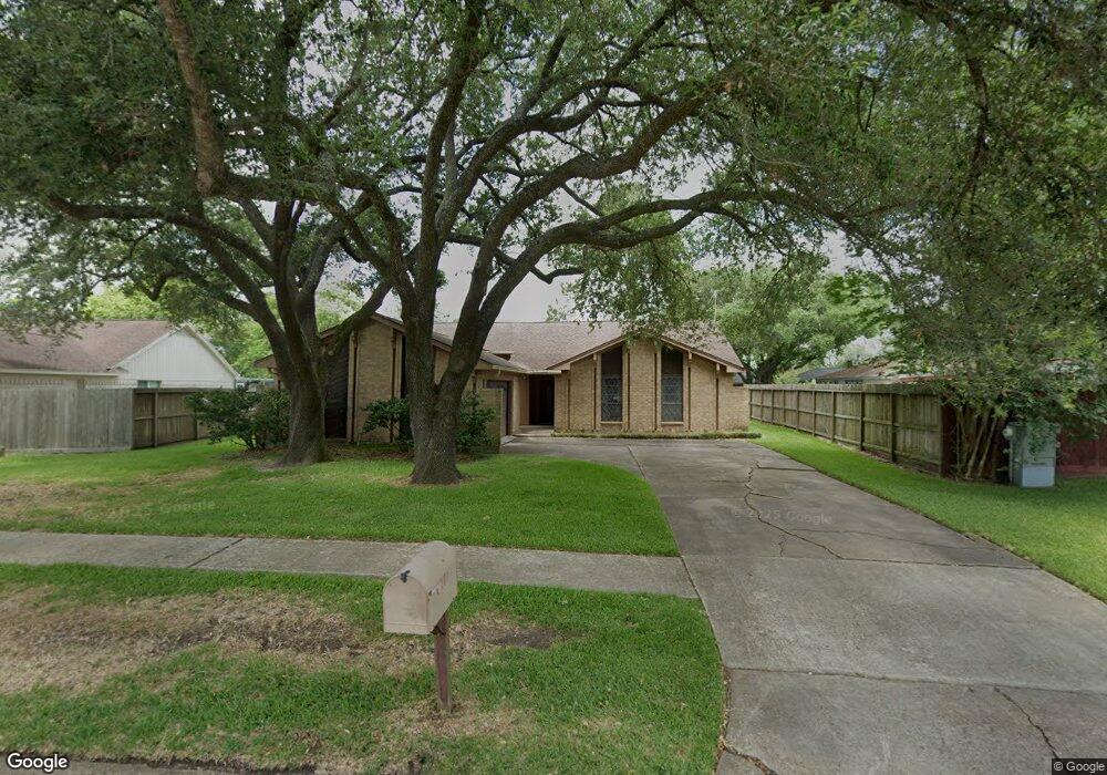 201 Palm Aire Dr, Friendswood, TX 77546 - photo 1