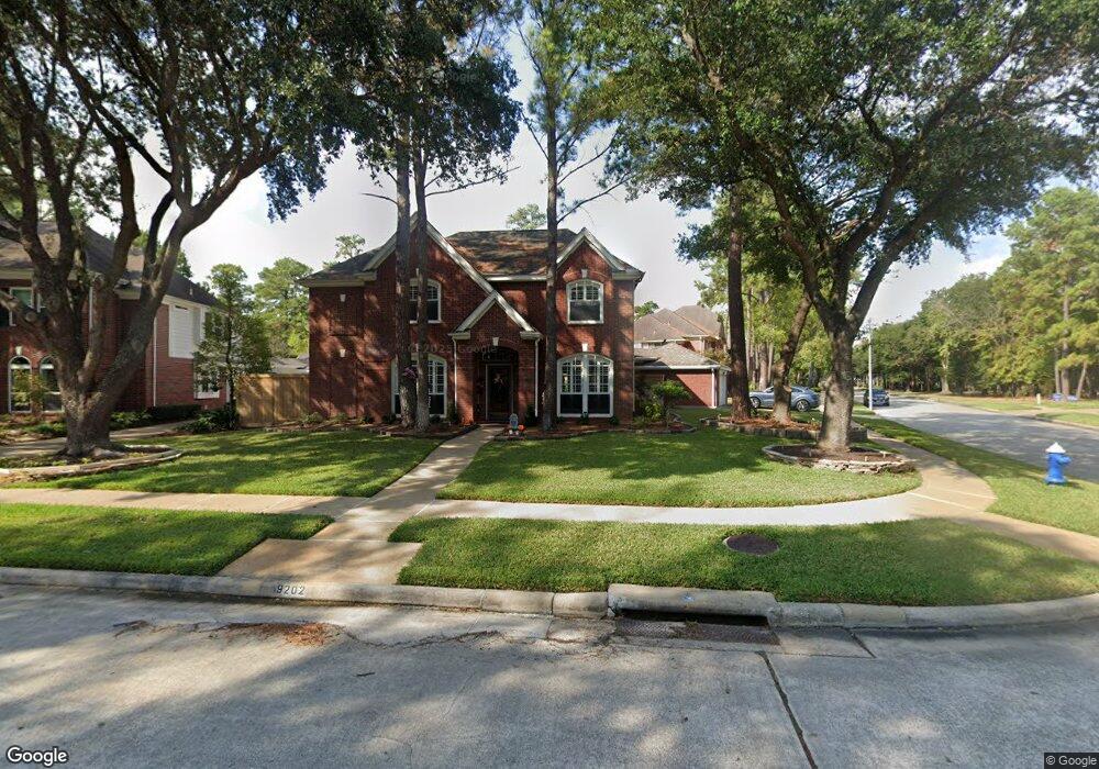 9202 Brahms Ln, Houston, TX 77040 - photo 1