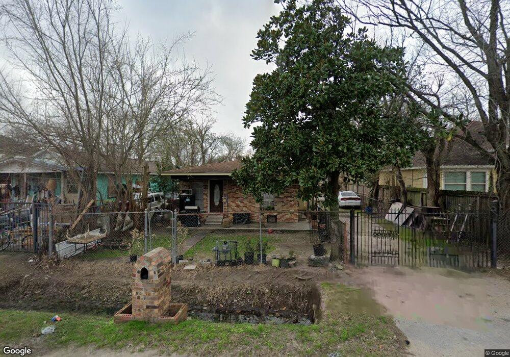 2110 Bertrand St, Houston, TX 77093 - photo 1