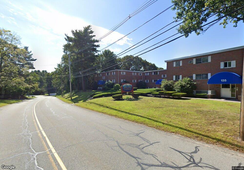 135 Creek St unit 1, Wrentham, MA 02093 - photo 1