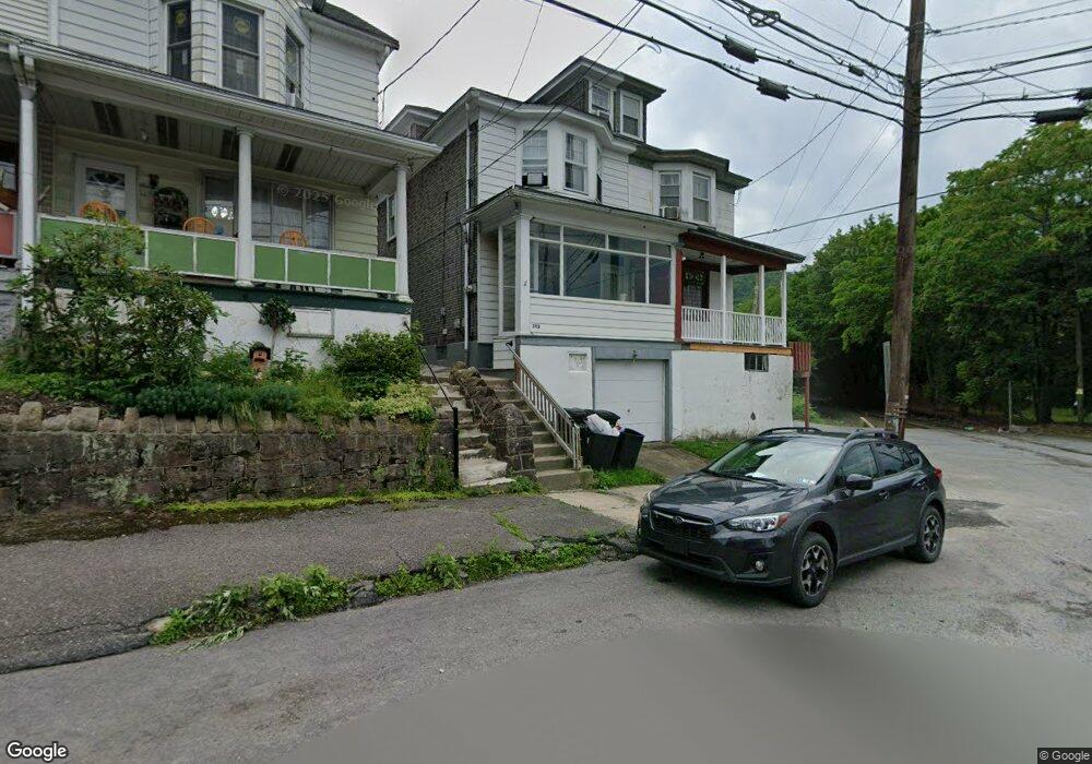 300 Hazle St, Tamaqua, PA 18252 - photo 1