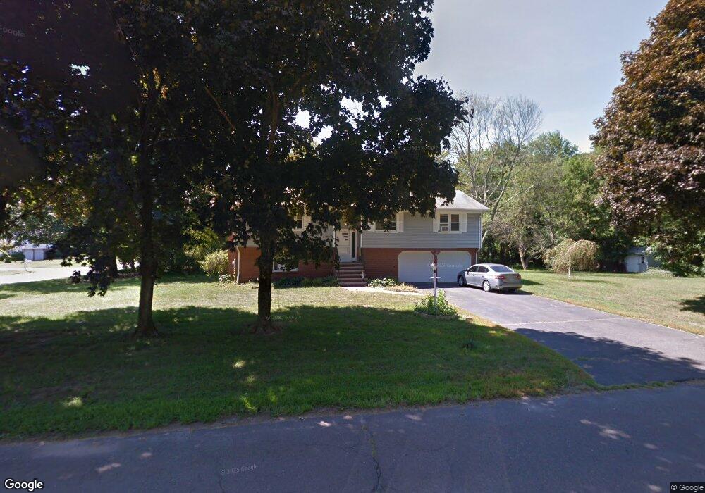 21 Lull Water Rd, Trumbull, CT 06611 - photo 1