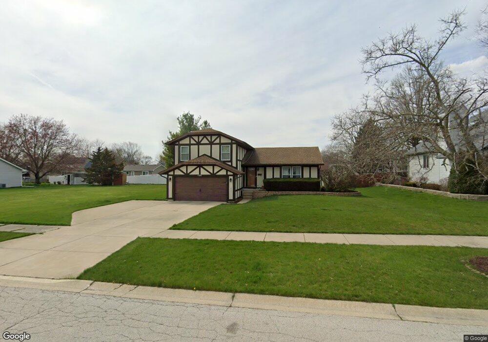 1100 Cochran St unit 9, Aurora, IL 60506 - photo 1