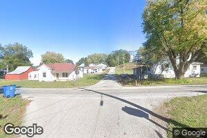 406 S Walnut St, Chamois, MO 65024