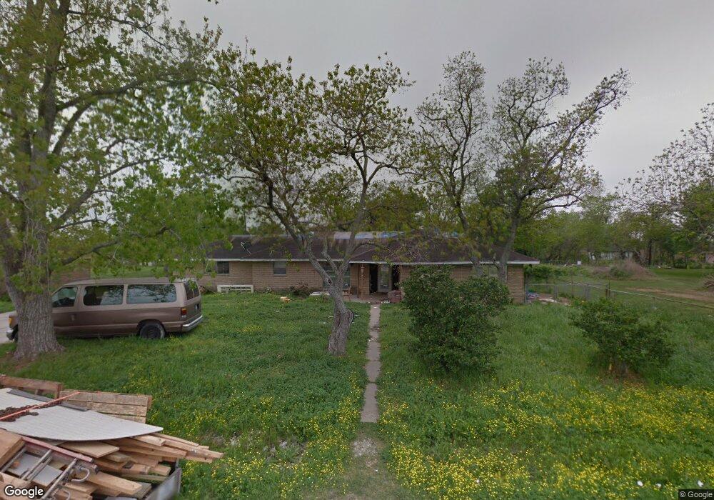 3718 Hollingsworth Dr, Pearland, TX 77584 - photo 1