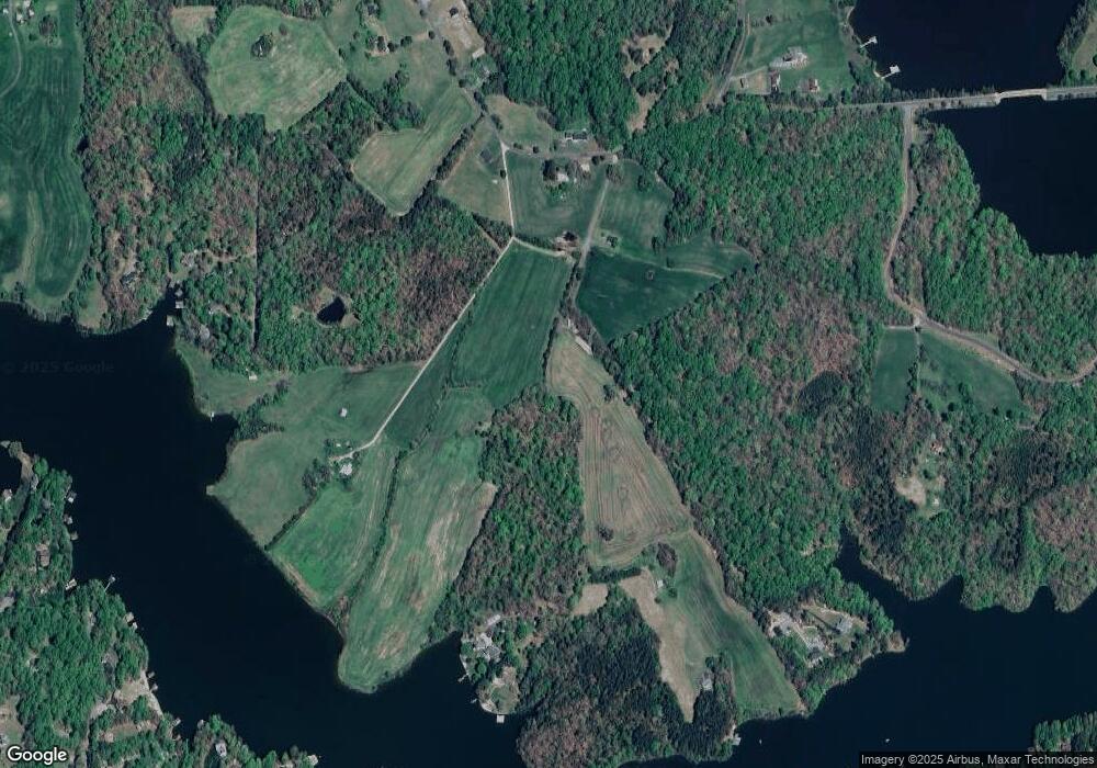 16300 White Shop Ln, Thornhill, VA 22960 - photo 1