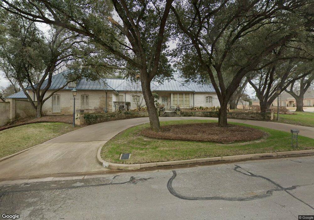 517 Sherry Ln, Tyler, TX 75701 - photo 1