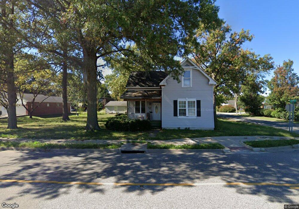 411 N State St, Freeburg, IL 62243 - photo 1