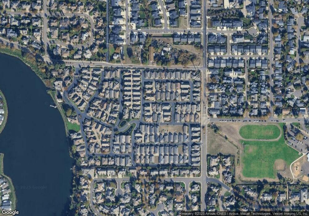 2016 Lake Harbor Dr, Eugene, OR 97408 - photo 1