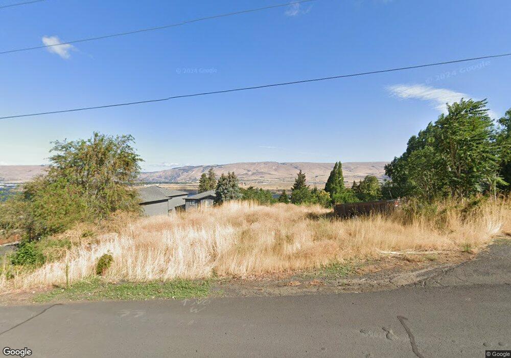 2623 E 14th St, the Dalles, OR 97058 - photo 1