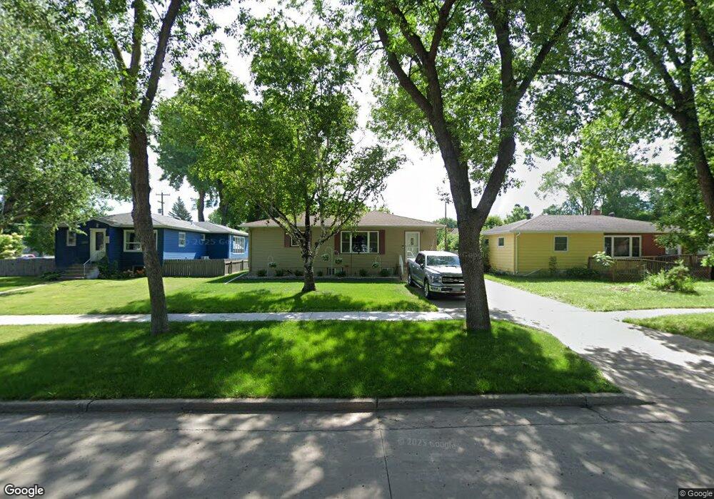 1406 15th St S, Fargo, ND 58103 - photo 1
