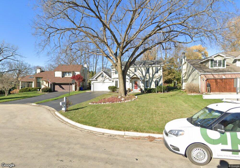 1825 Hickory Ln, Wheaton, IL 60187 - photo 1