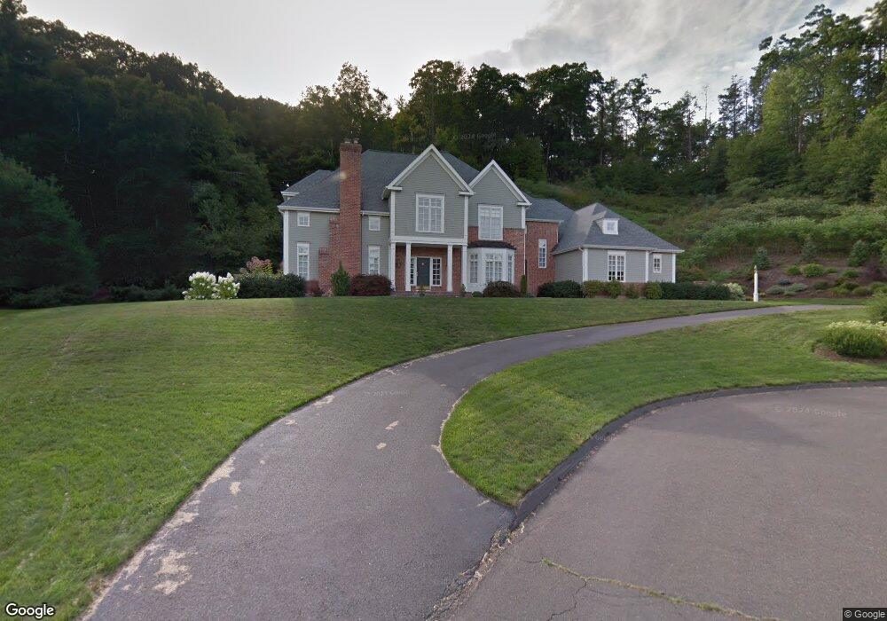 55 Avalon Dr, Avon, CT 06001 - photo 1