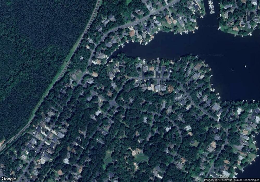 543 Harrison Cir, Locust Grove, VA 22508 - photo 1