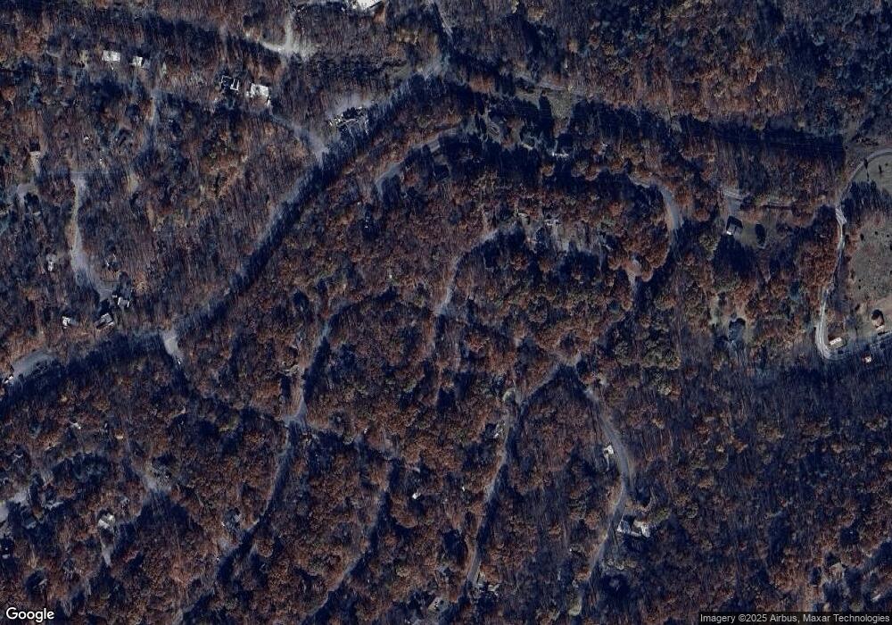 8 Clover Ln, East Stroudsburg, PA 18301 - photo 1