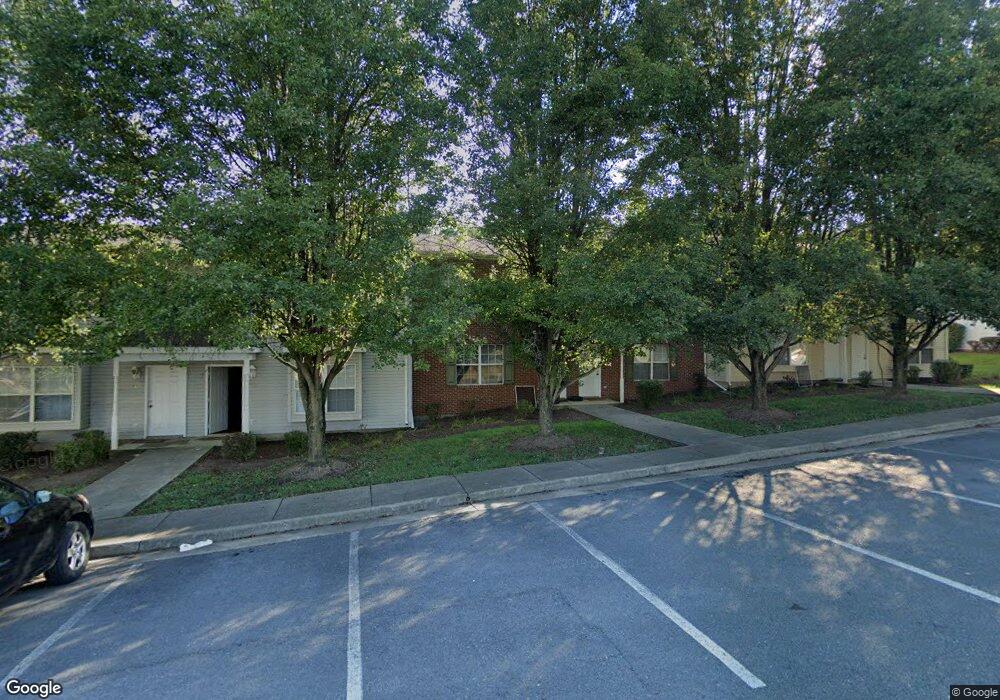 552 Pheasant Run Cir, Harrisonburg, VA 22801 - photo 1