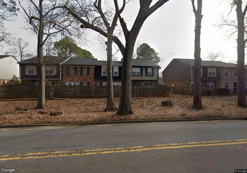 447 Oaktree Square, Athens, GA 30606 - photo 1