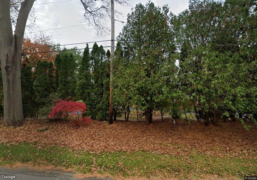 688 Main St, Rowley, MA 01969 - photo 1