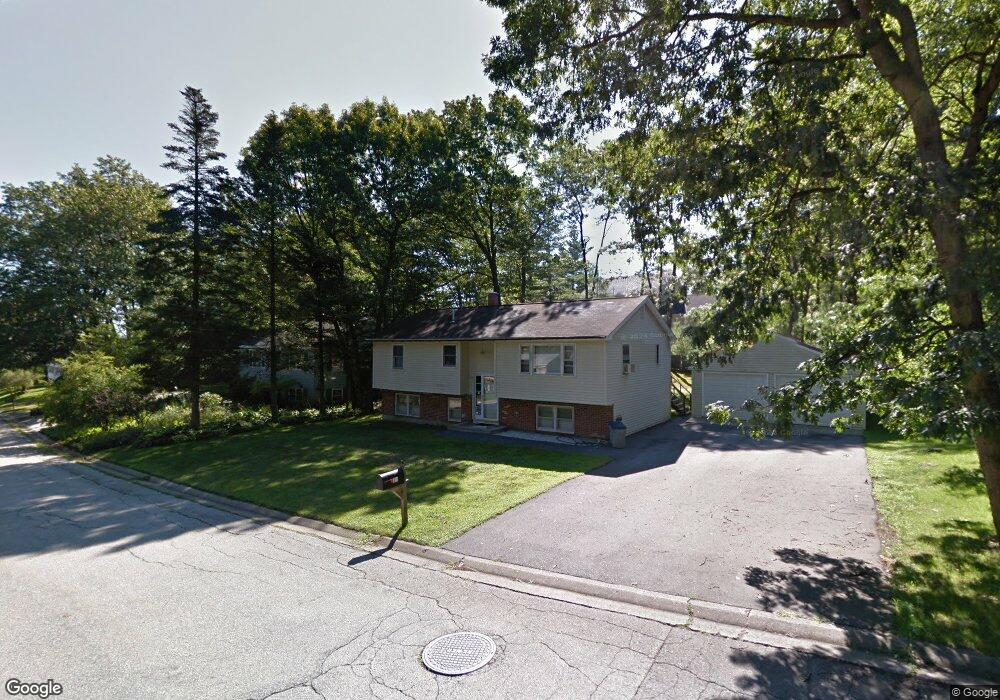 10 Nightingale Rd, Nashua, NH 03062 - photo 1