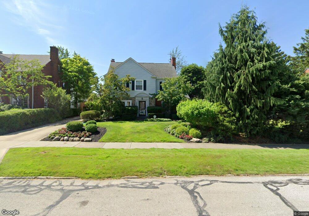 3492 Severn Rd, Cleveland, OH 44118 - photo 1