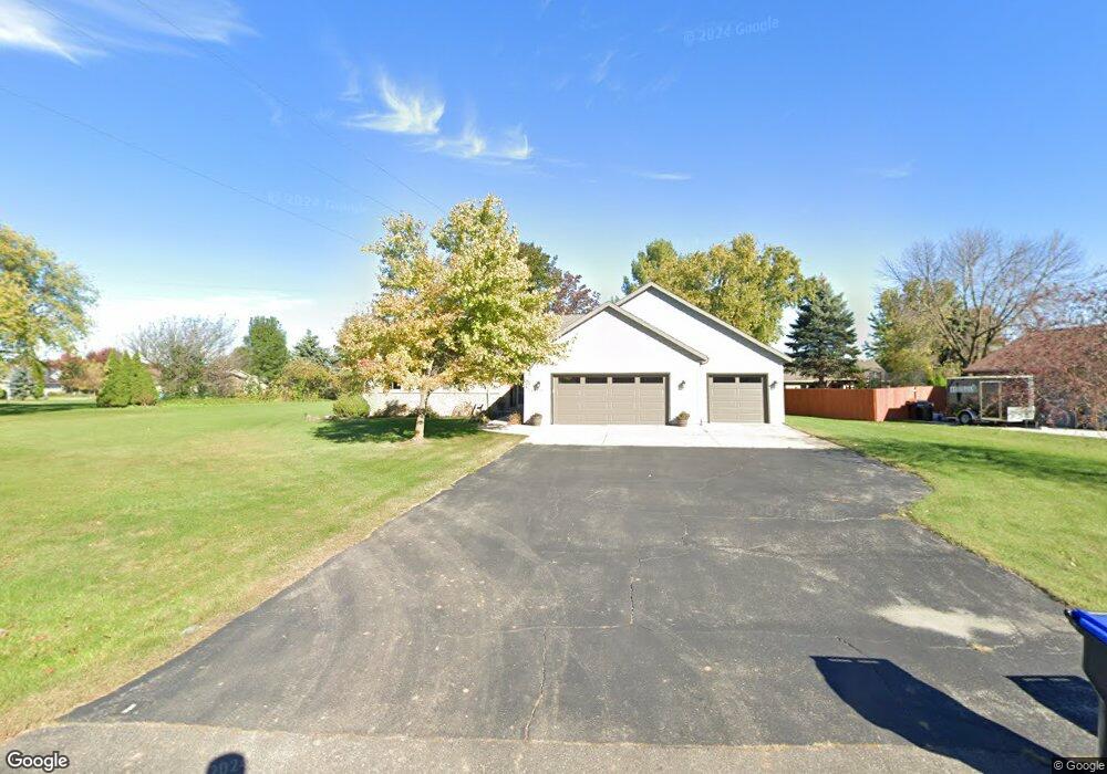 W2990 Farmstead Dr, Appleton, WI 54915 - photo 1