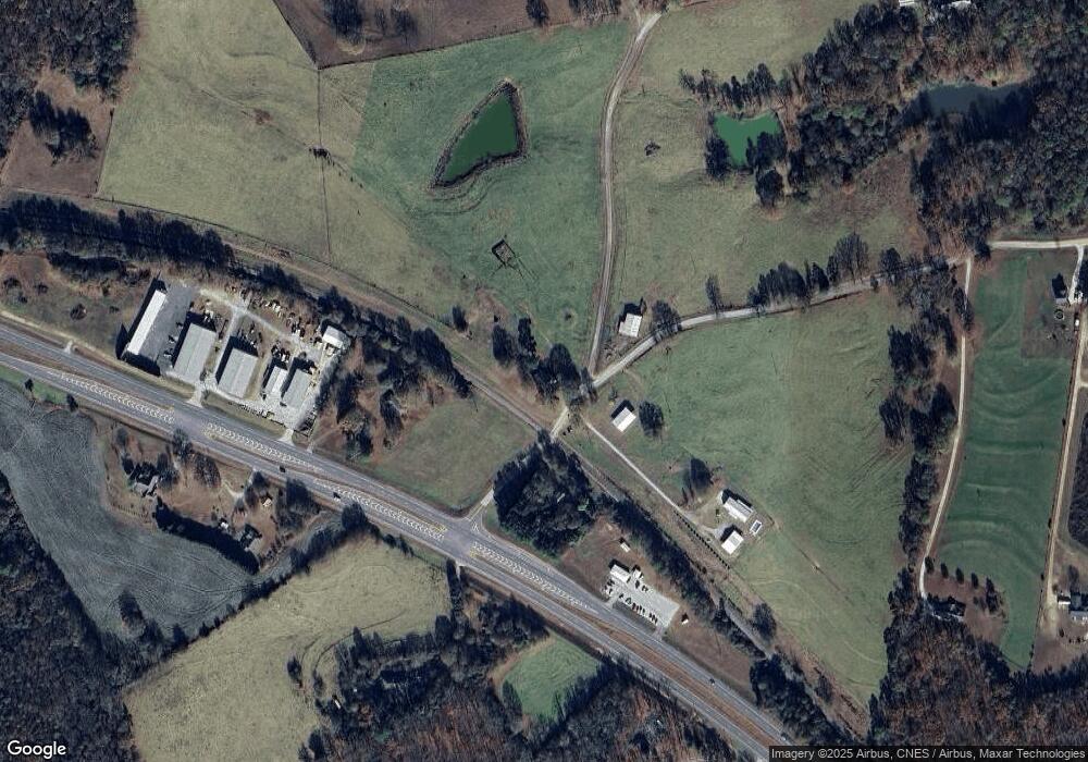 1366 Wilson Rd, Martin, GA 30557 - photo 1