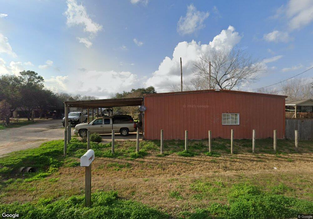 2107 County Road 206, Alvin, TX 77511 - photo 1
