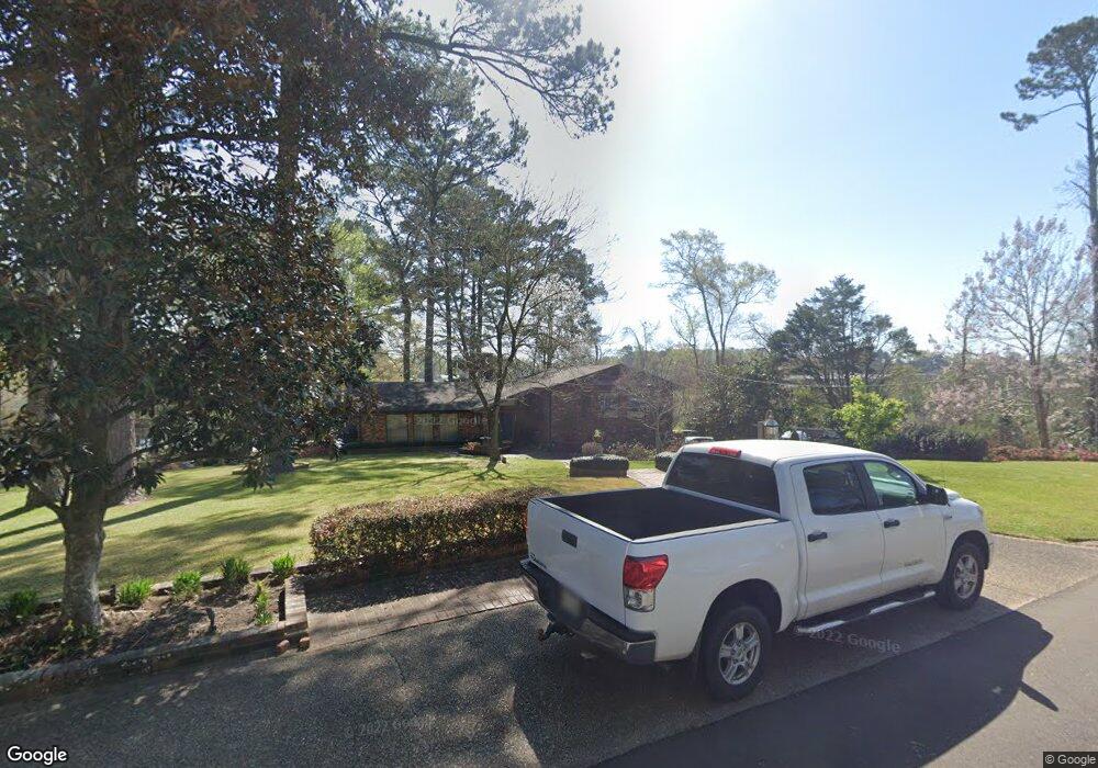 1031 Pope Cir, McComb, MS 39648 - photo 1