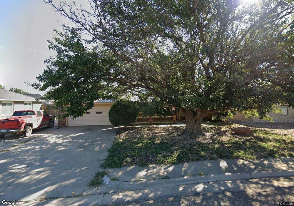 103 Greenway Dr, Dumas, TX 79029 - photo 1