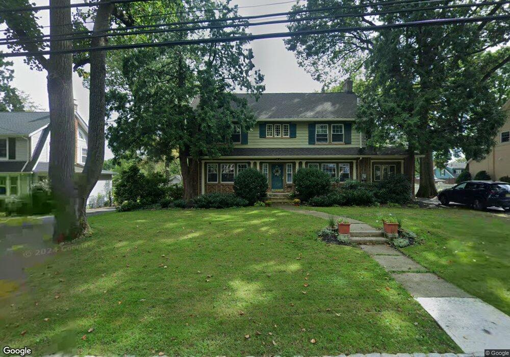 569 Park St, Montclair, NJ 07043 - photo 1