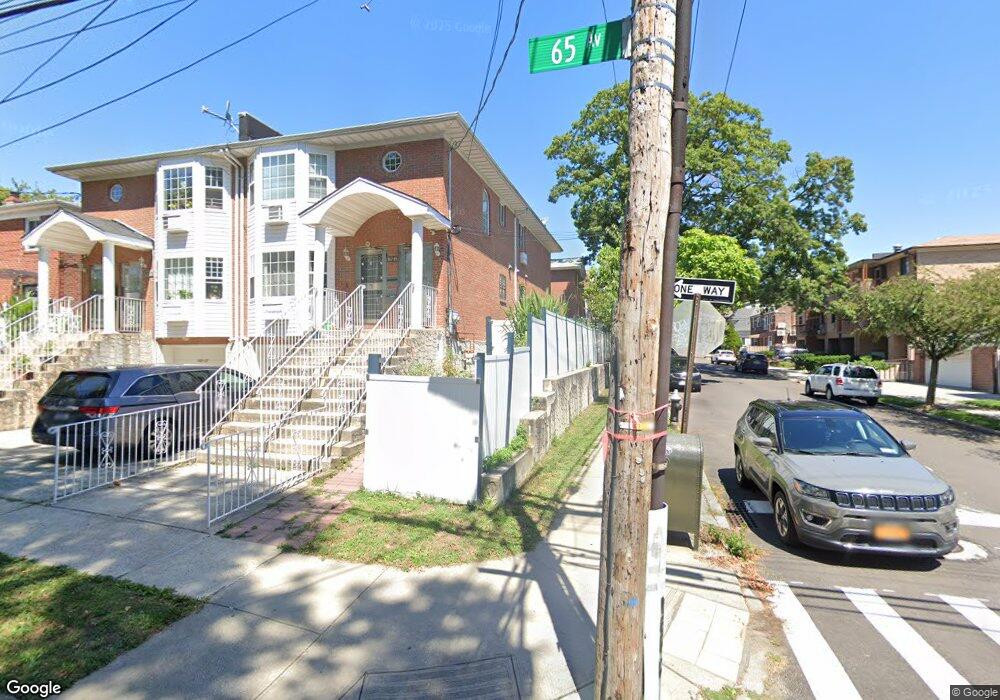 167-19 65th Ave unit 1st F, Fresh Meadows, NY 11365 - photo 1