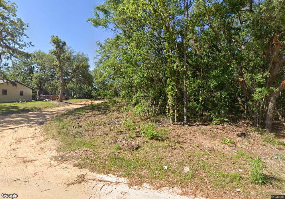 141 Daisy Ave, Douglas, GA 31533 - photo 1