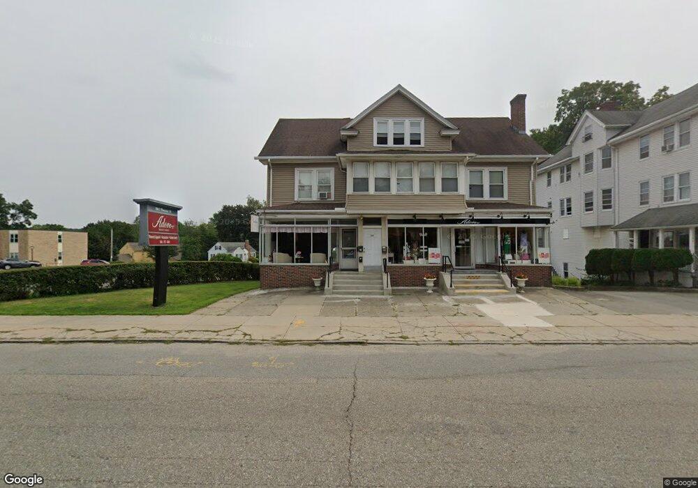 1060 Pleasant St unit 2, Worcester, MA 01602 - photo 1