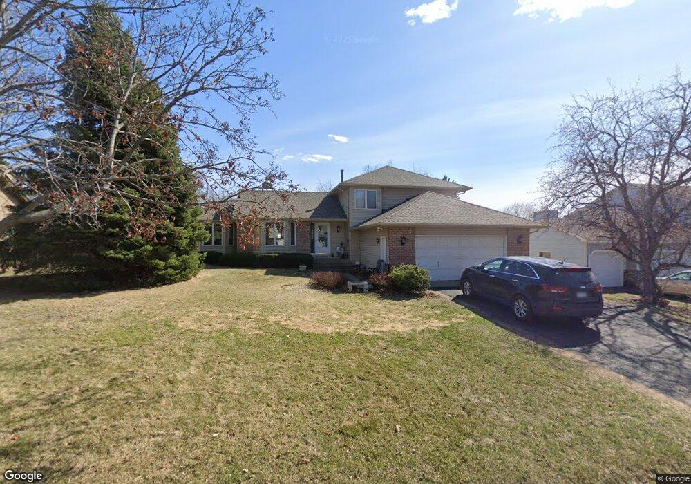 11387 70th Place N, Maple Grove, MN 55369 - photo 1