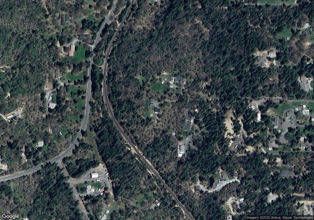 828 Plumtree Ln, Grants Pass, OR 97526 - photo 1