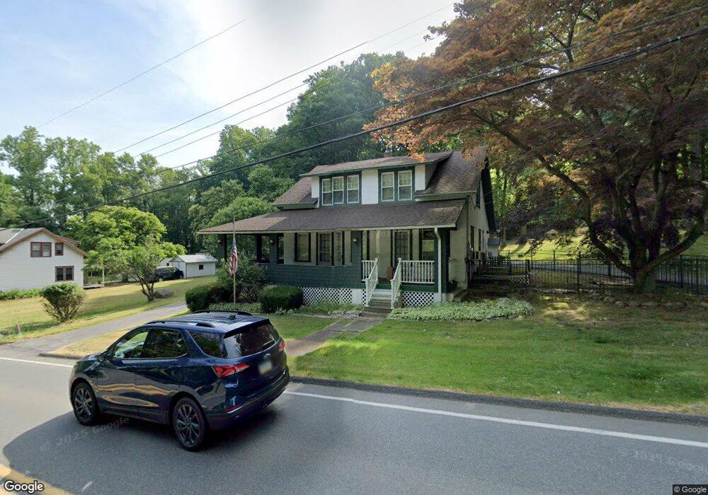 4491 Chestnut St, Emmaus, PA 18049 - photo 1