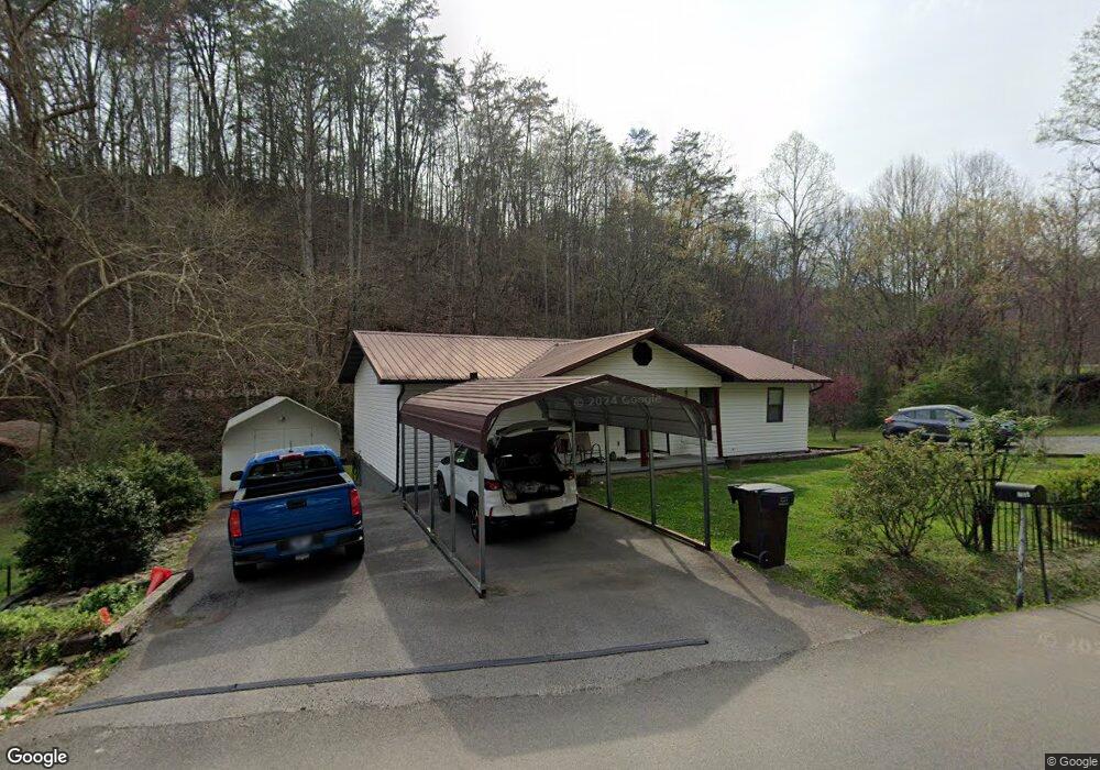 3354 Forge Hideaway Rd, Pigeon Forge, TN 37863 - photo 1