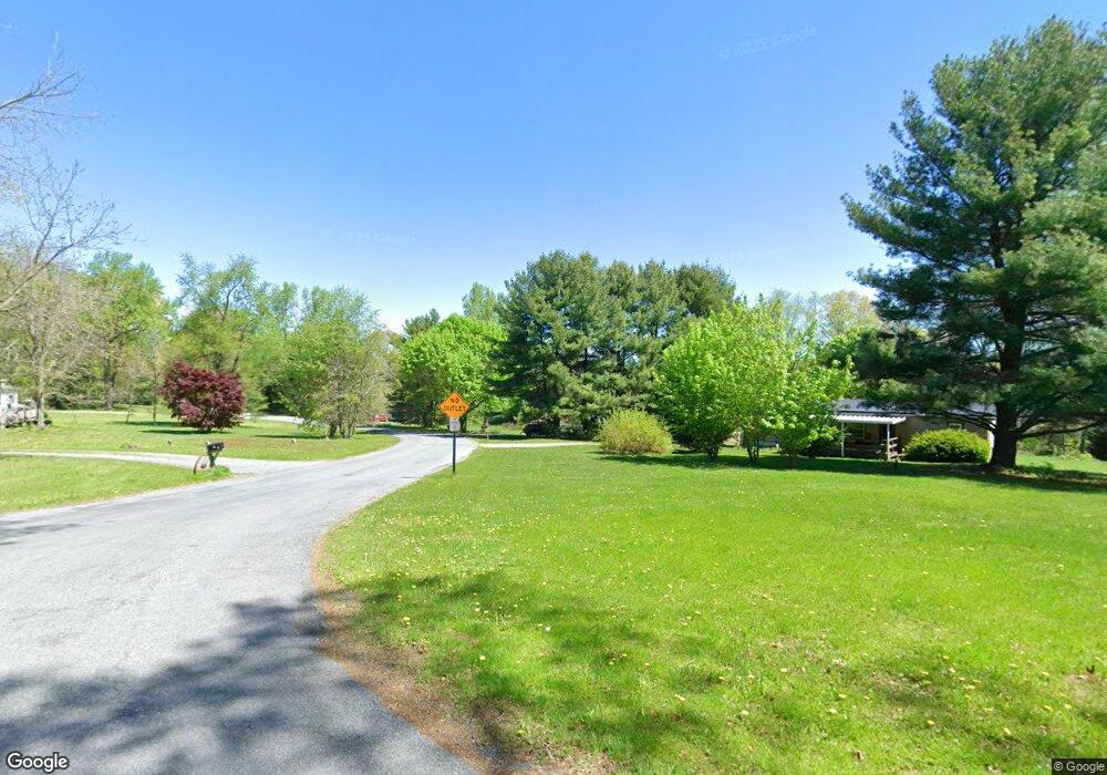 6423 Byerly Rd, Honey Brook, PA 19344 - photo 1