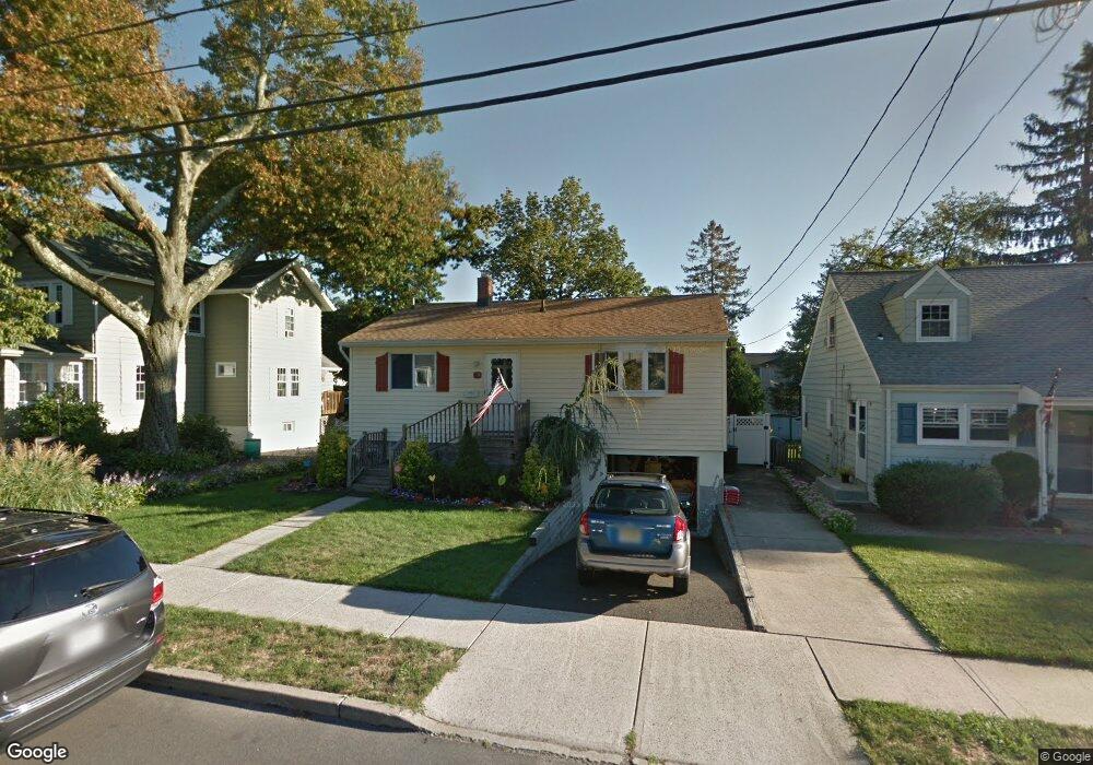 28 Grove St, Waldwick, NJ 07463 - photo 1