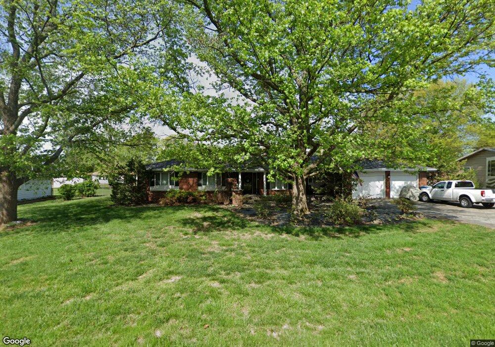 107 N Estes St, Nixa, MO 65714 - photo 1