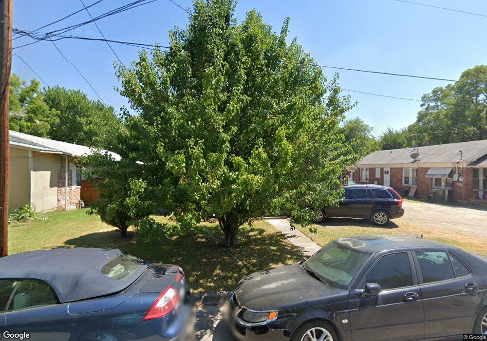 1510 E Garnett St, Gainesville, TX 76240 - photo 1