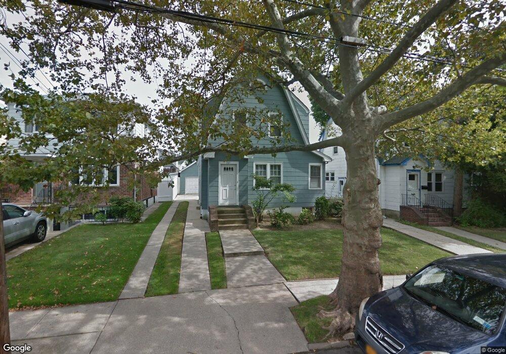 4657 158th St, Flushing, NY 11358 - photo 1