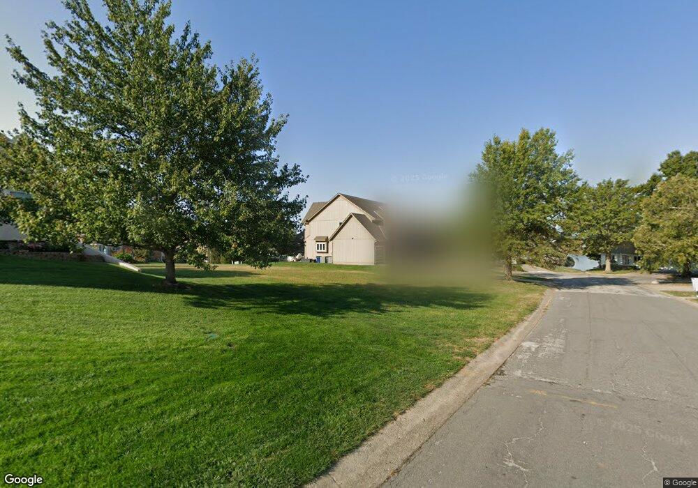 433 SW Albatross Ct, Lees Summit, MO 64082 - photo 1