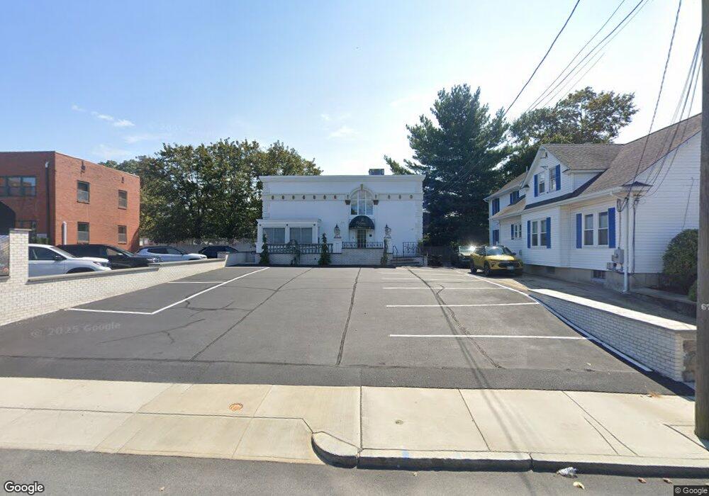 986 Reservoir Ave, Cranston, RI 02910 - photo 1