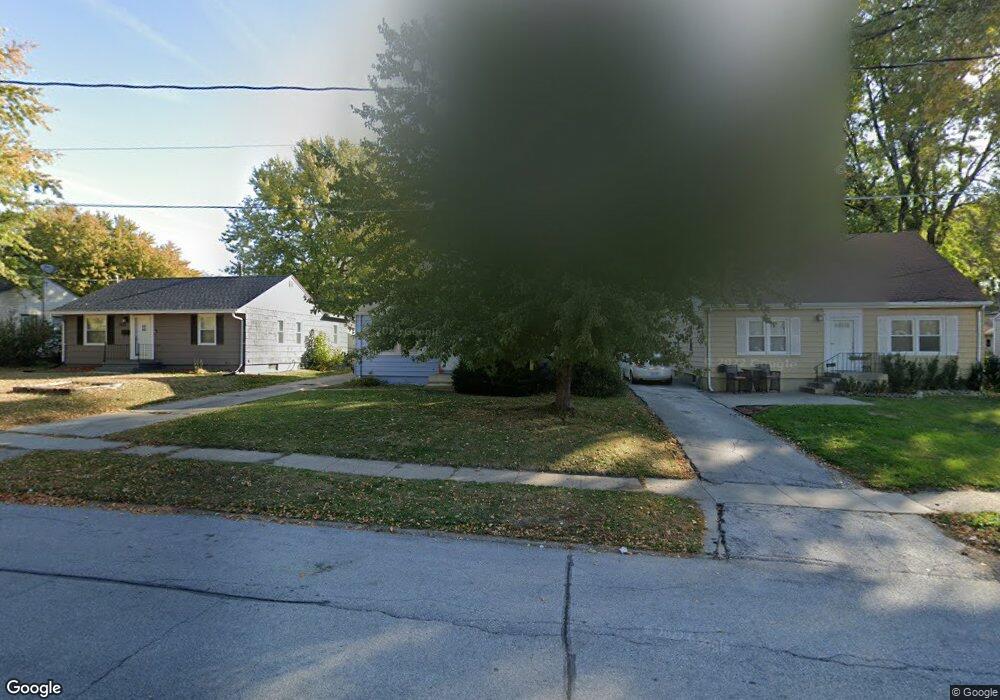 1717 56th St, Des Moines, IA 50310 - photo 1